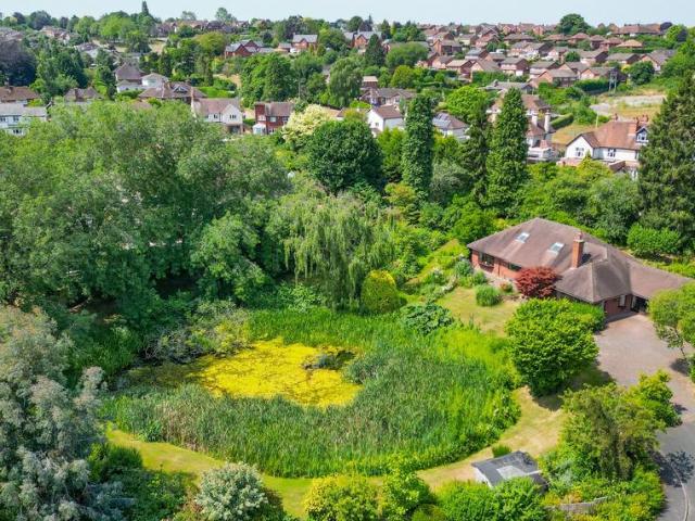 Bungalow for sale in Bridgnorth, Shropshire