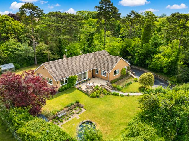Bungalow for sale in Arrington, Cambridgeshire