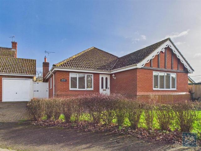 Bungalow for sale in Bedingfield, Suffolk