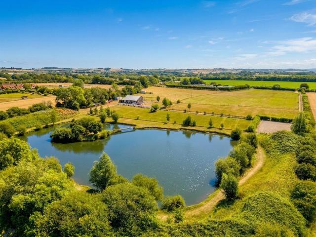 Bungalow for sale in Worminghall, Buckinghamshire