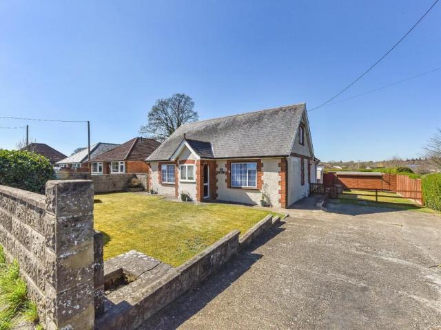 Bungalow for sale in Bolton Low Houses, Hampshire