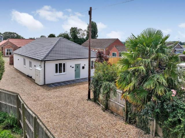 Bungalow for sale in Four Gotes, Cambridgeshire