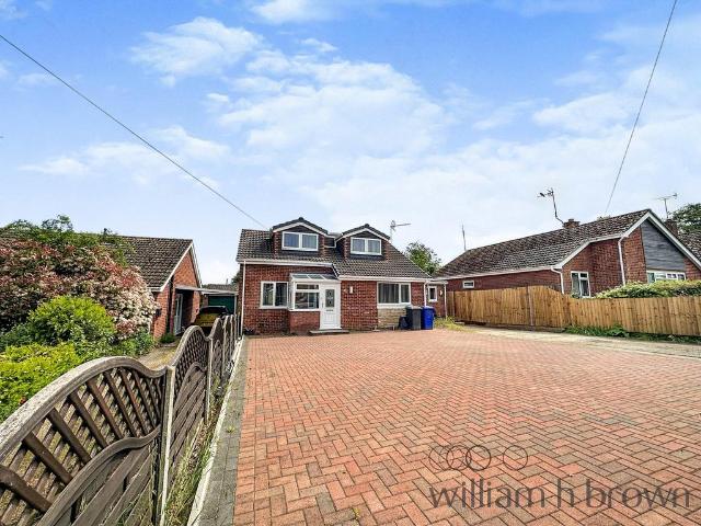 Bungalow for sale in Chedburgh, Suffolk