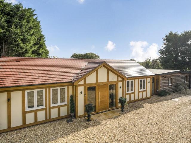 Bungalow for sale in Crookhill, Worcestershire