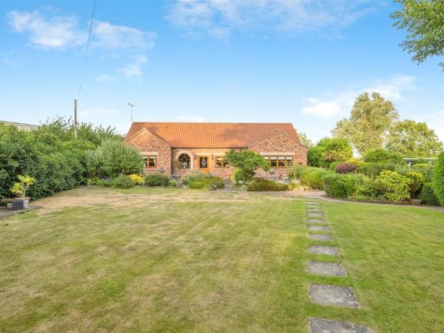Bungalow for sale in Blyth, Costhorpe