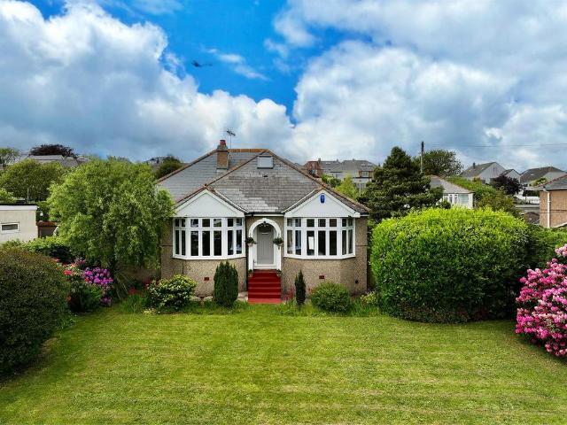 Bungalow for sale in Staddiscombe, Mount Wise