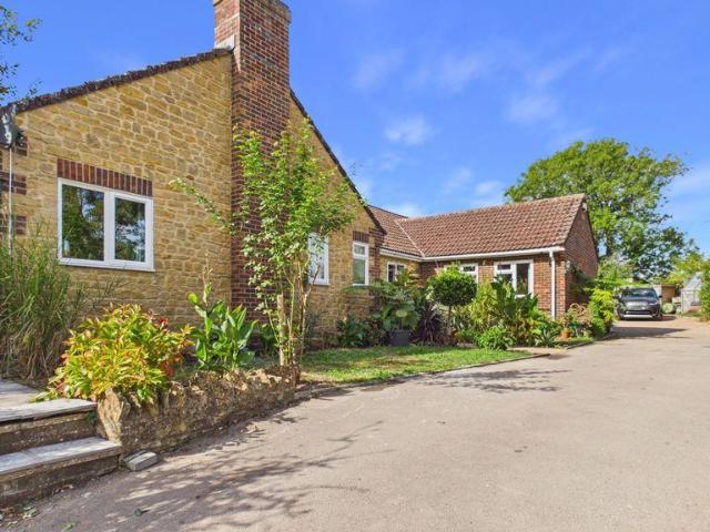Bungalow for sale in Stembridge, Kingsbury Episcopi