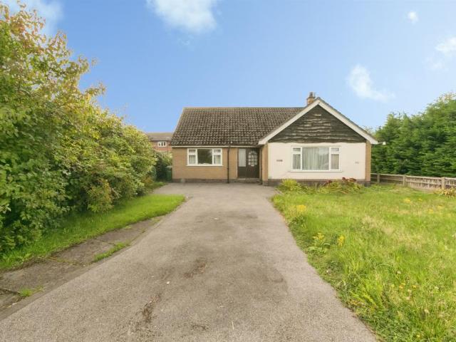 Bungalow for sale in Clive, Winsford