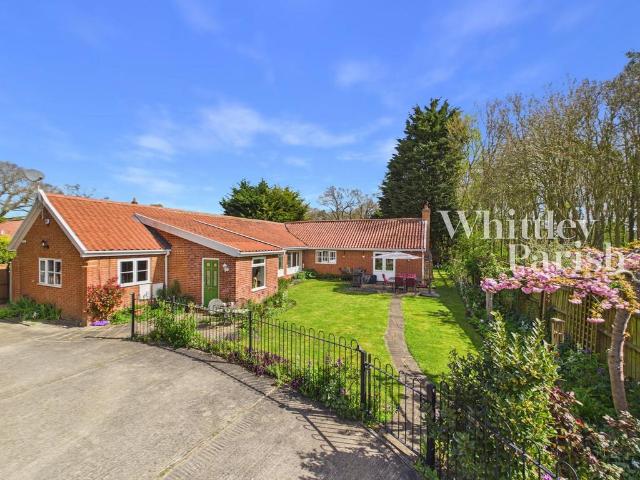 Bungalow for sale in Thorpe Abbotts, South Norfolk