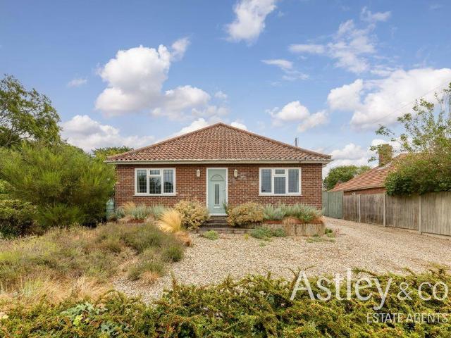 Bungalow for sale in Postwick with Witton, Crostwick