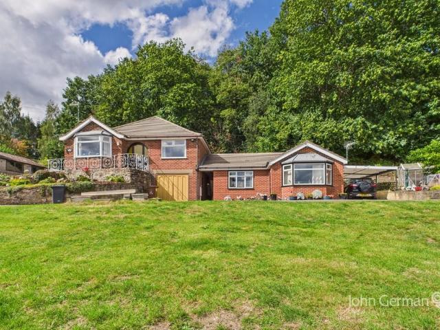 Bungalow for sale in Caldermill, East Midlands
