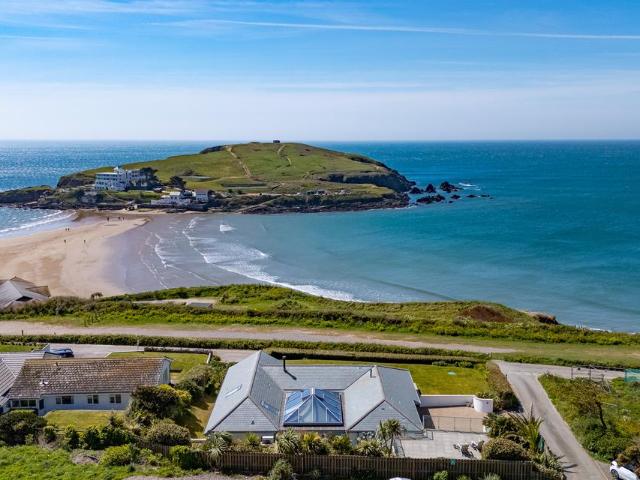 Bungalow for sale in Strode, Devon