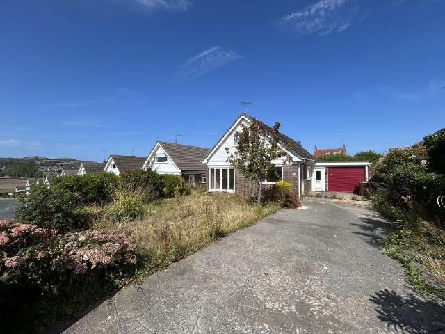 Bungalow for sale in Colwyn Bay, Wales