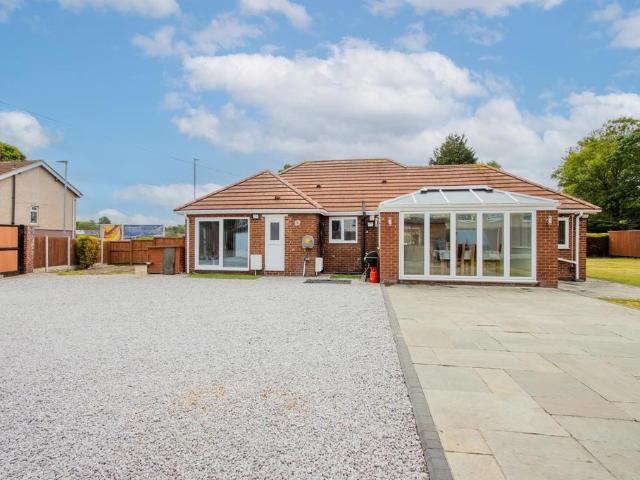 Bungalow for sale in West Yorkshire