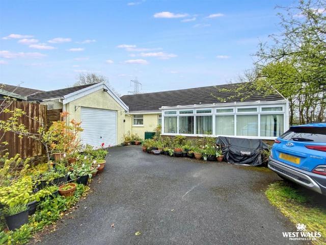 Bungalow for sale in Jeffreyston