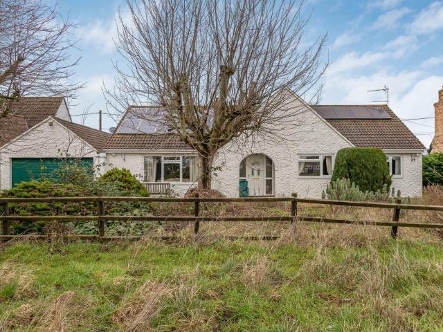 Bungalow for sale in Barway, Cambridgeshire