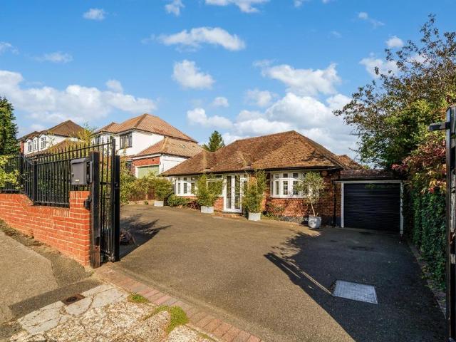 Bungalow for sale in Tattenham Corner, Reigate and Banstead
