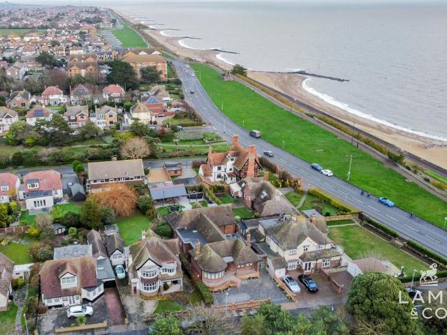 Bungalow for sale in Dale Hill, Essex