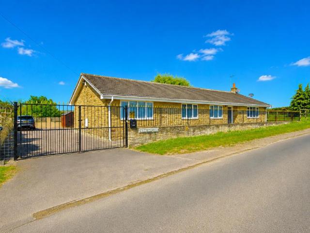 Bungalow for sale in South Yorkshire