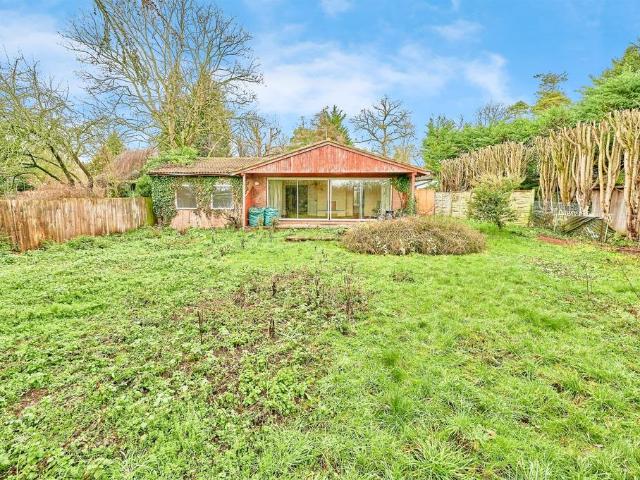 Bungalow for sale in Arrington, Cambridgeshire
