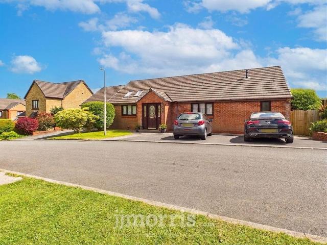 Bungalow for sale in Haverfordwest, Wales