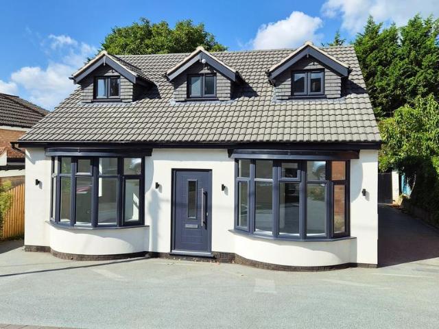Bungalow for sale in Elmfield, Leicestershire
