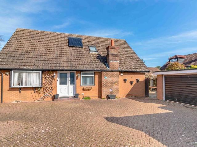 House for sale in Uckfield, Cross In Hand