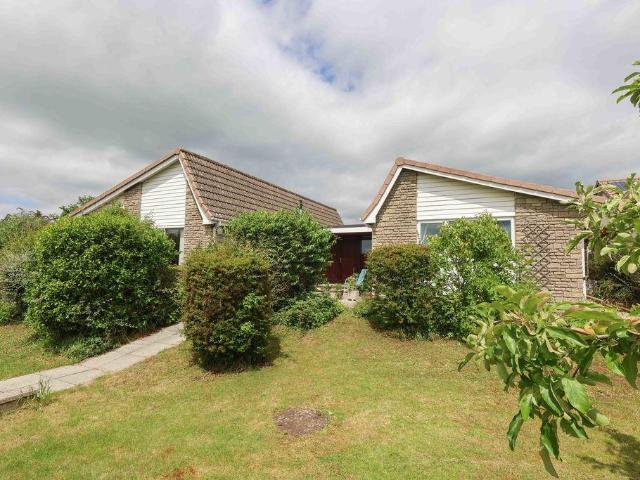 Bungalow for sale in Nailsea, North Somerset