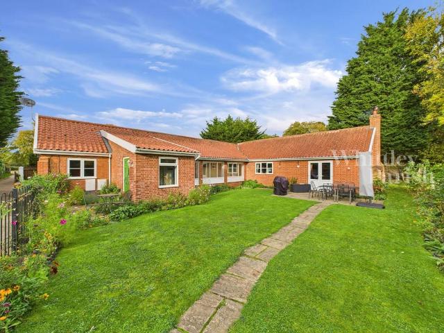 Bungalow for sale in Burgh St Peter, Norfolk