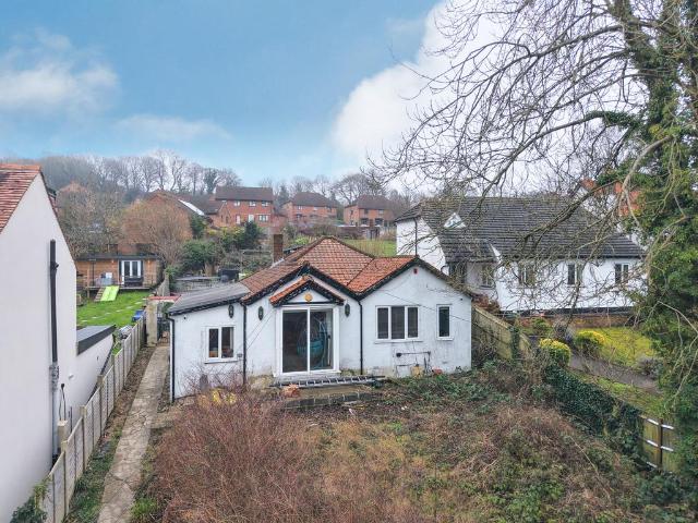 Bungalow for sale in Totteridge, Cressex