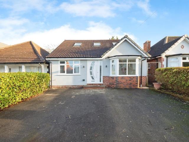 Bungalow for sale in Hall Green, West Midlands