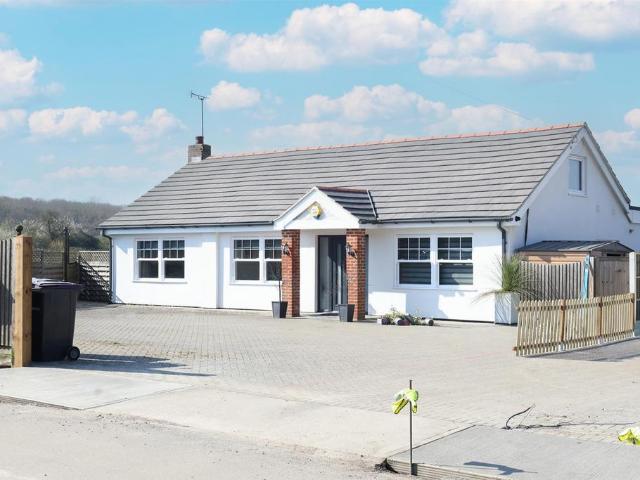 Bungalow for sale in Barling, Isle Of Man