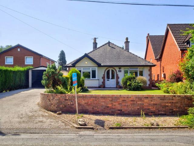 Bungalow for sale in Munstone, Holmer