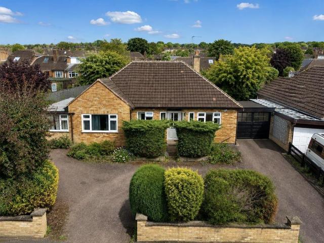 Bungalow for sale in Stanford On Avon, Leicestershire