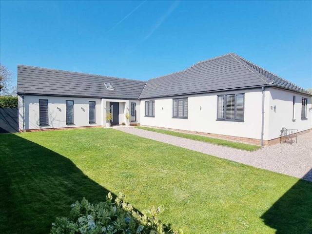 Bungalow for sale in Ashby De La Launde, Lincolnshire