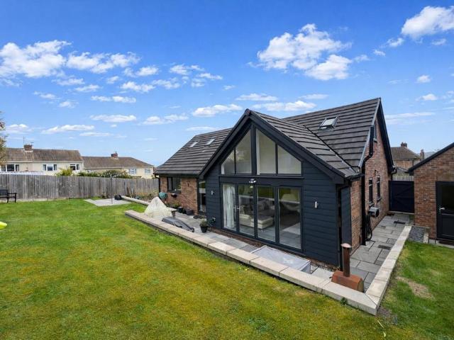 House for sale in Dursley, School House