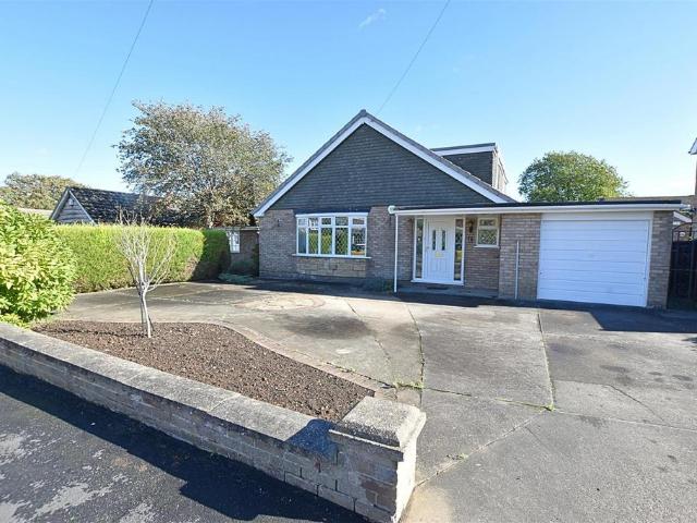 Bungalow for sale in Laceby