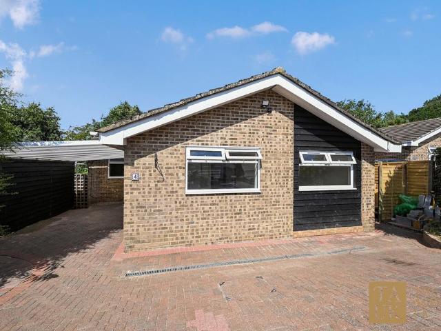 Bungalow for sale in Heathlands, East Sussex
