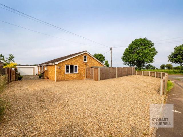 Bungalow for sale in Comers, Norfolk