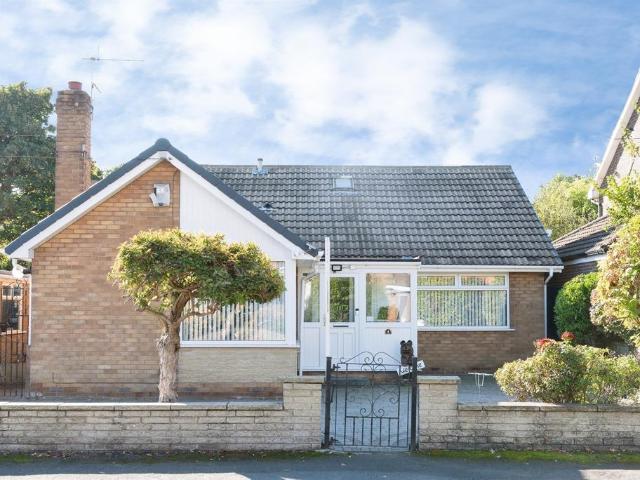 Bungalow for sale in Cottingham, East Riding Of Yorkshire