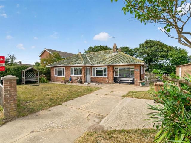 Bungalow for sale in Walcott, Comers