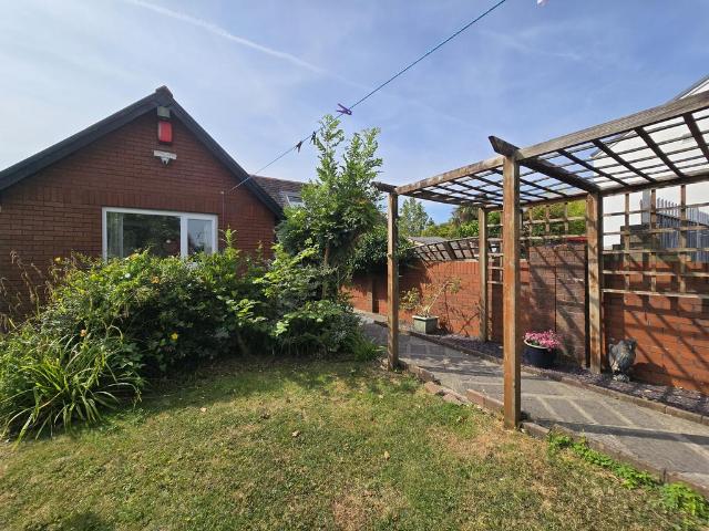 Bungalow for sale in Wenvoe, Wales