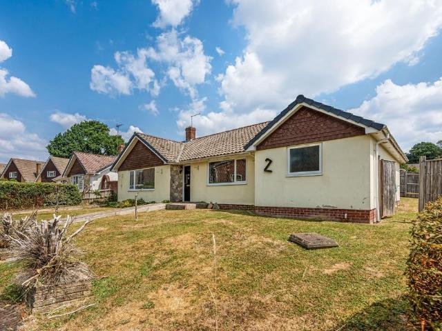 Bungalow for sale in Barton Stacey, Hampshire