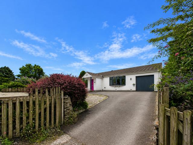 Bungalow for sale in Cornwall