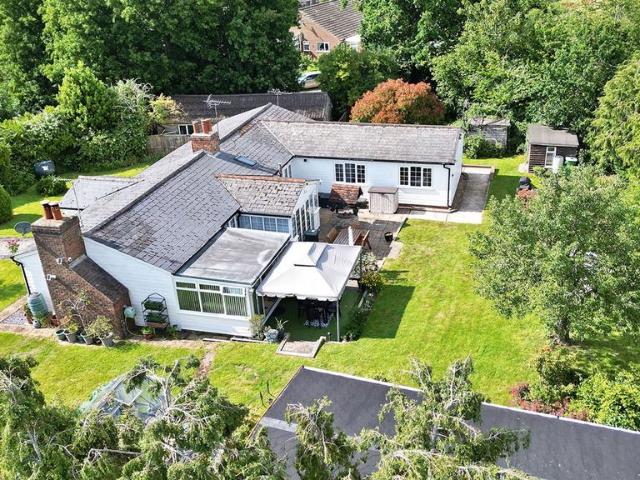 Bungalow for sale in Orlestone, Bridgefield