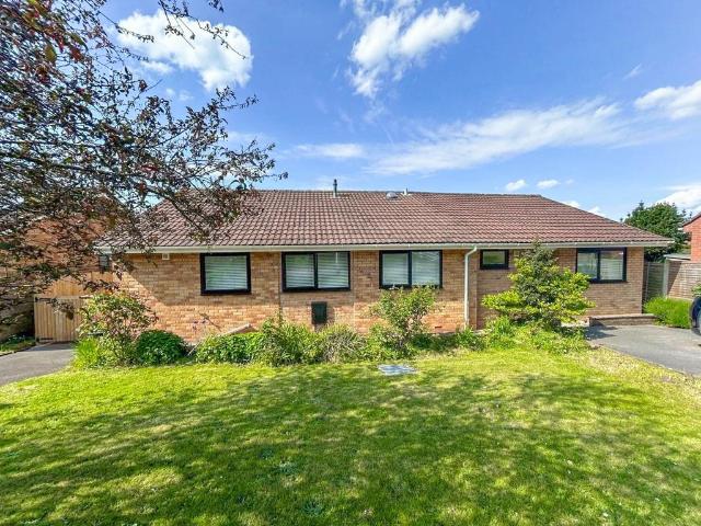 Bungalow for sale in Winscombe and Sandford, North Somerset