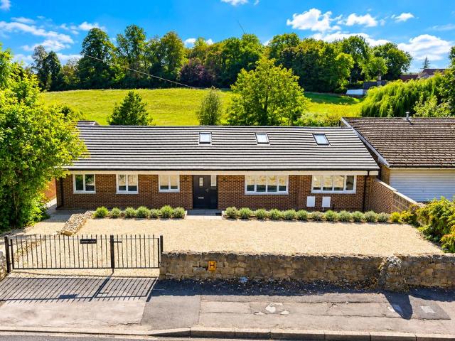 Bungalow for sale in Costhorpe, East Midlands
