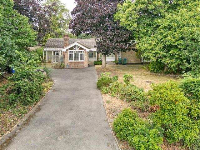 Bungalow for sale in Eastbridge, Suffolk