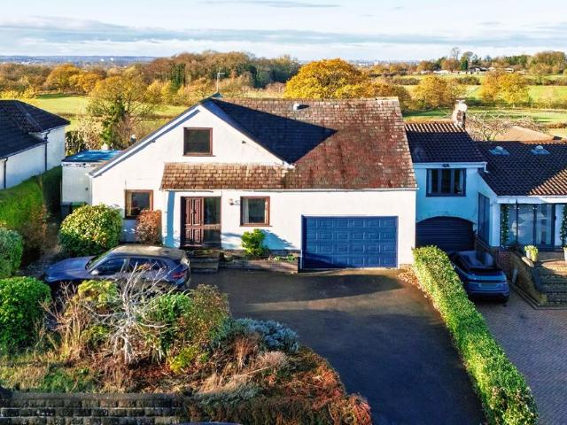 Bungalow for sale in Aldridge, West Midlands
