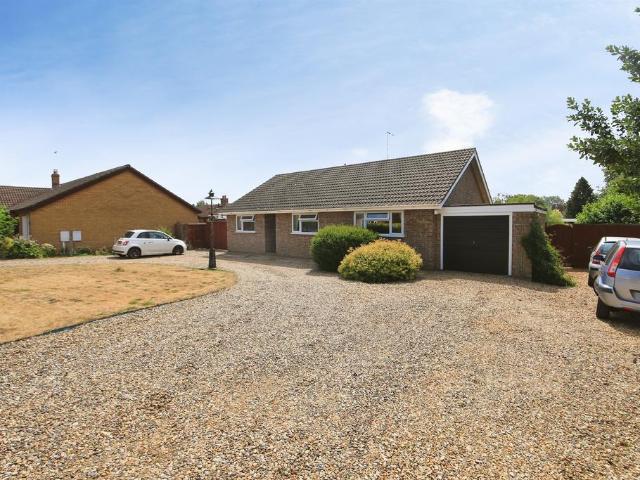 Bungalow for sale in Crowland, Gosberton Clough